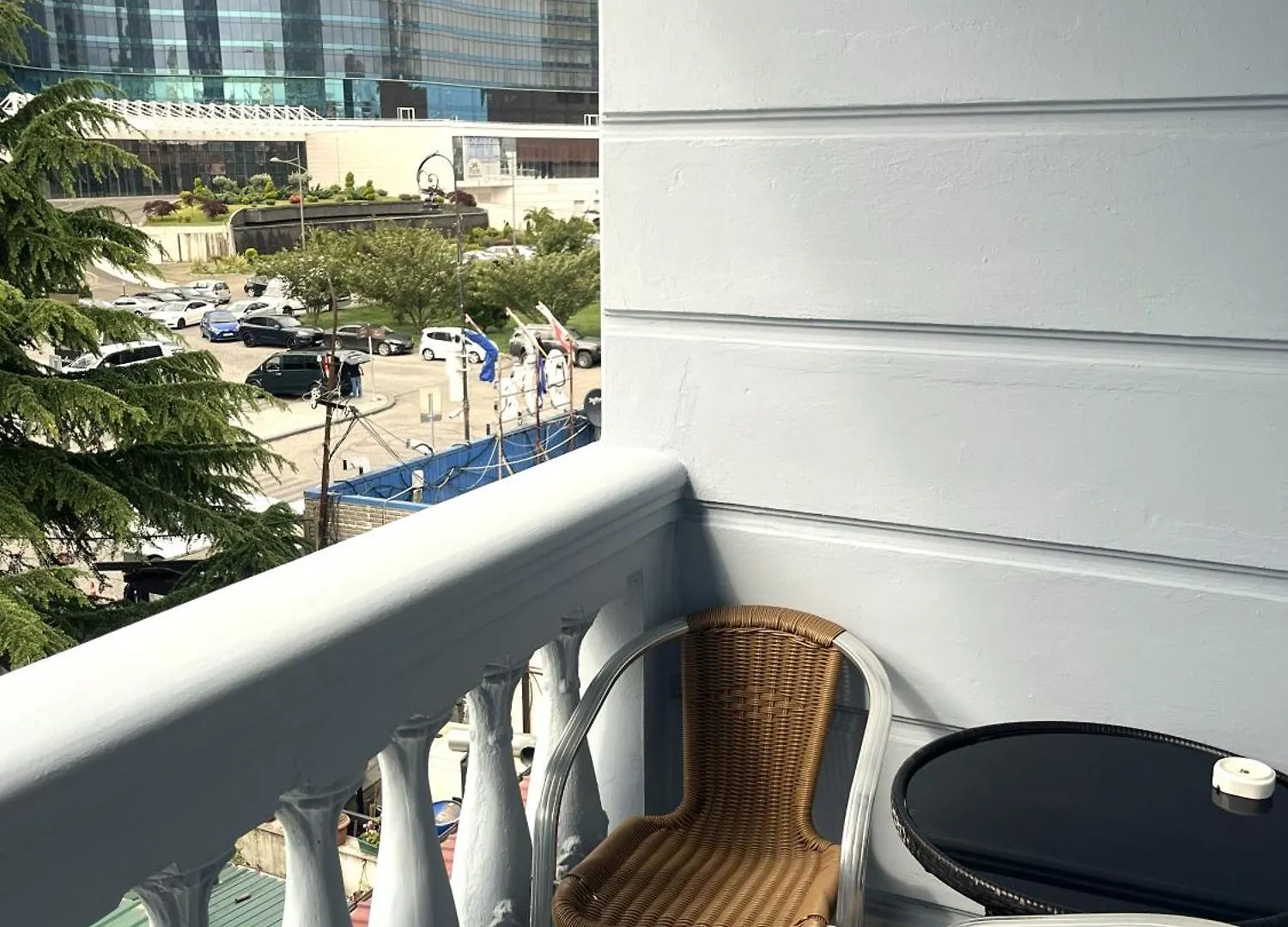 Inn Sweet Home At Ninoshvili 3 Batumi