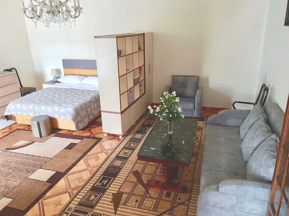 Sweet Home At Ninoshvili 3 Batumi