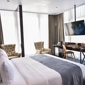 Hotel Monarch, Batumi
